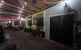 Mainpark Apartment 4 Schlafzimmer Bis Zu 10 Personen Direkt Ueber Aschaffapartment Bei Aschaffenburg