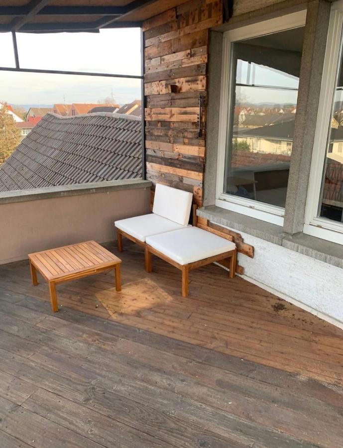 Mainpark Apartment 4 Schlafzimmer Bis Zu 10 Personen Direkt Ueber Aschaffapartment Bei Aschaffenburg Mainaschaff Buitenkant foto