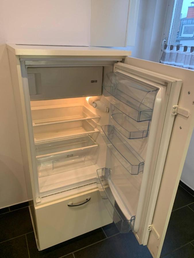 Mainpark Apartment 4 Schlafzimmer Bis Zu 10 Personen Direkt Ueber Aschaffapartment Bei Aschaffenburg Mainaschaff Buitenkant foto